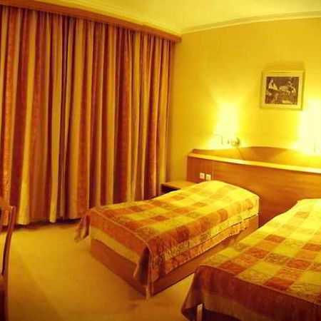 Moevenpick Samarkand Exterior foto